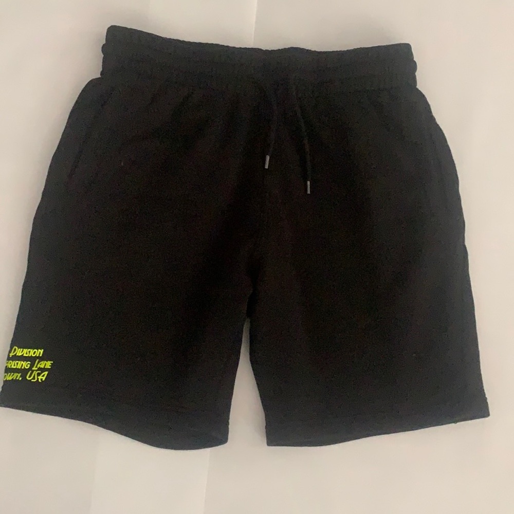SWEAT SHORTS